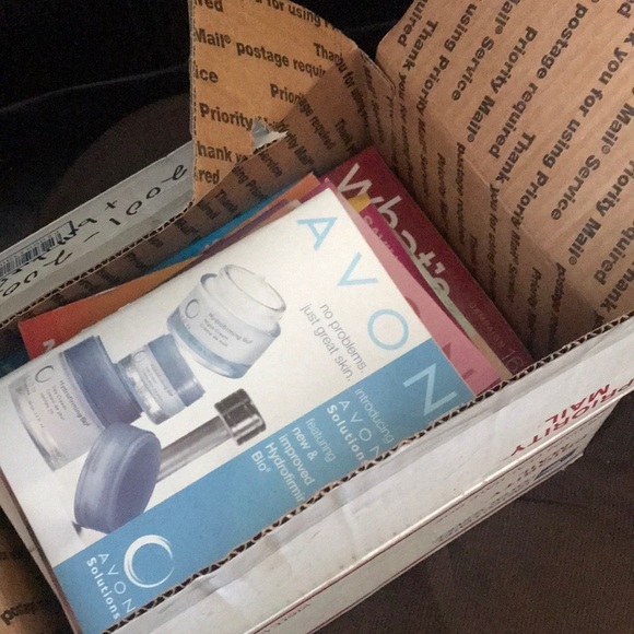 2002 and 2003 Avon catalog LOT of 38 with assorted related flyers. - Picture 1 of 5